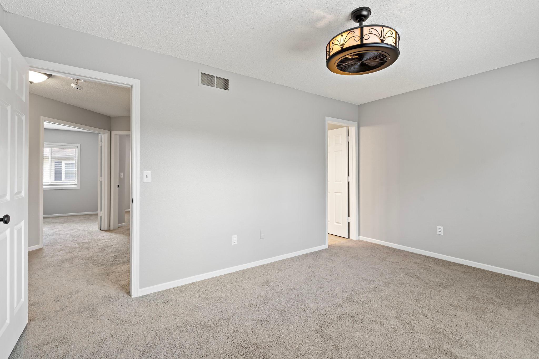 6453 Regency Lane Eden Prairie, MN 55344 - Photo 14 of 40