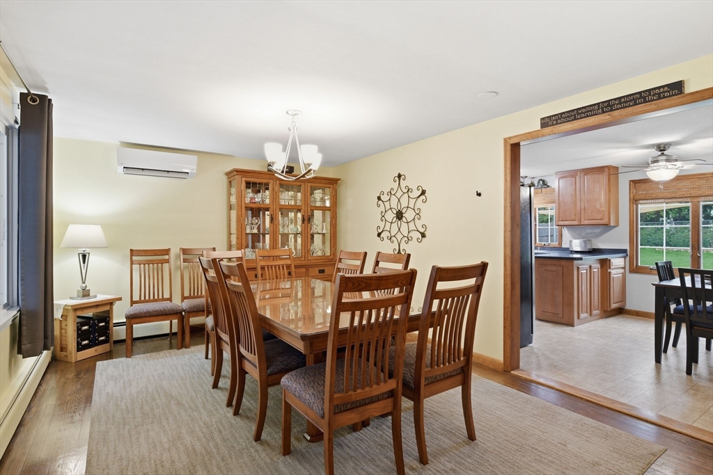 51 Briarcliff Street Springfield, MA 01128 - Photo 5 of 42