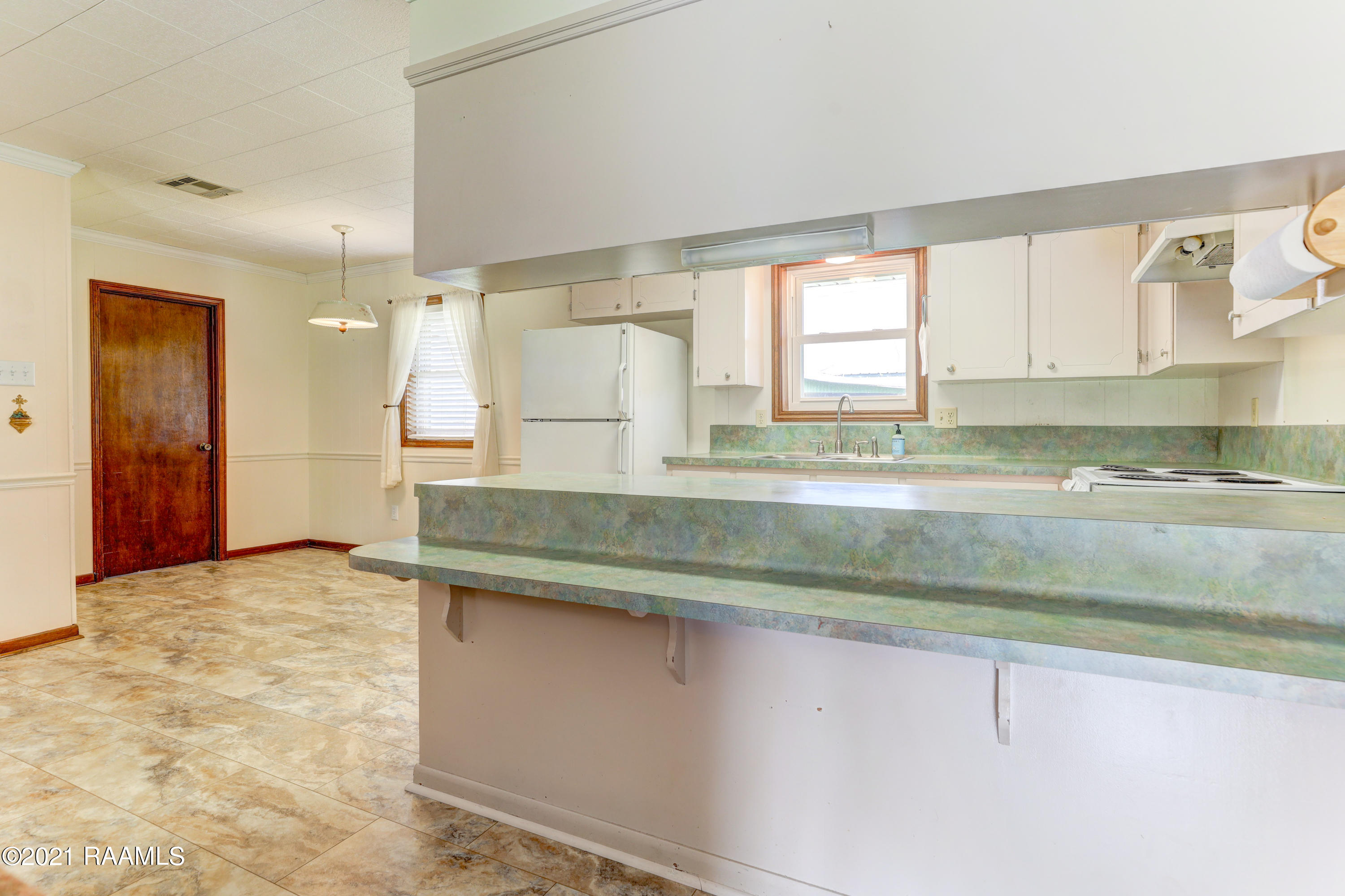620 Rue Scholastique Scott, LA 70583 - Photo 10 of 18