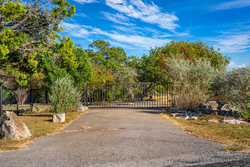 326 River Valley Road South Ingram, TX 78025 - Photo 38 of 68