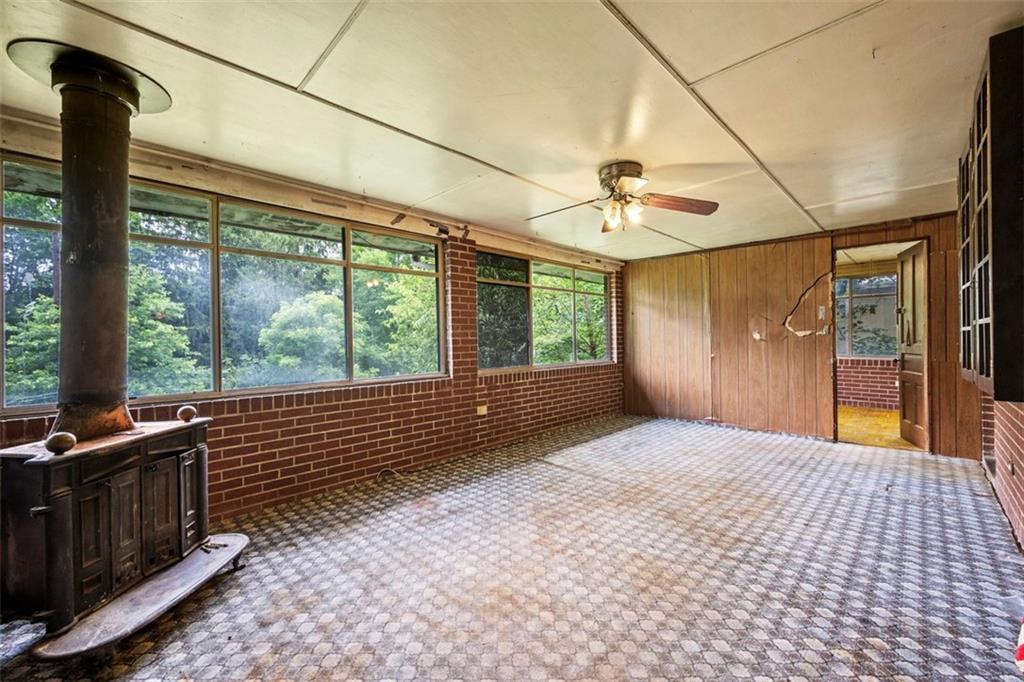 2158 Reis Run Road Pittsburgh, PA 15237 - Photo 13 of 25