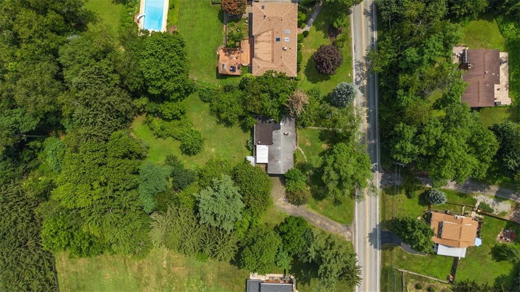 2158 Reis Run Road Pittsburgh, PA 15237 - Photo 2 of 25