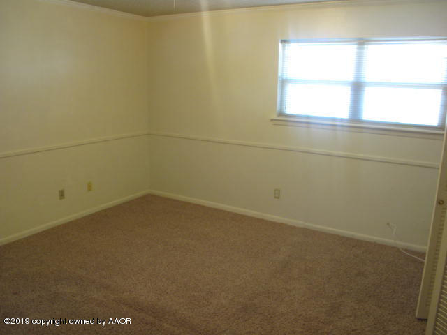6012 Elmhurst Road Amarillo, TX 79106 - Photo 12 of 16 IMG_3397