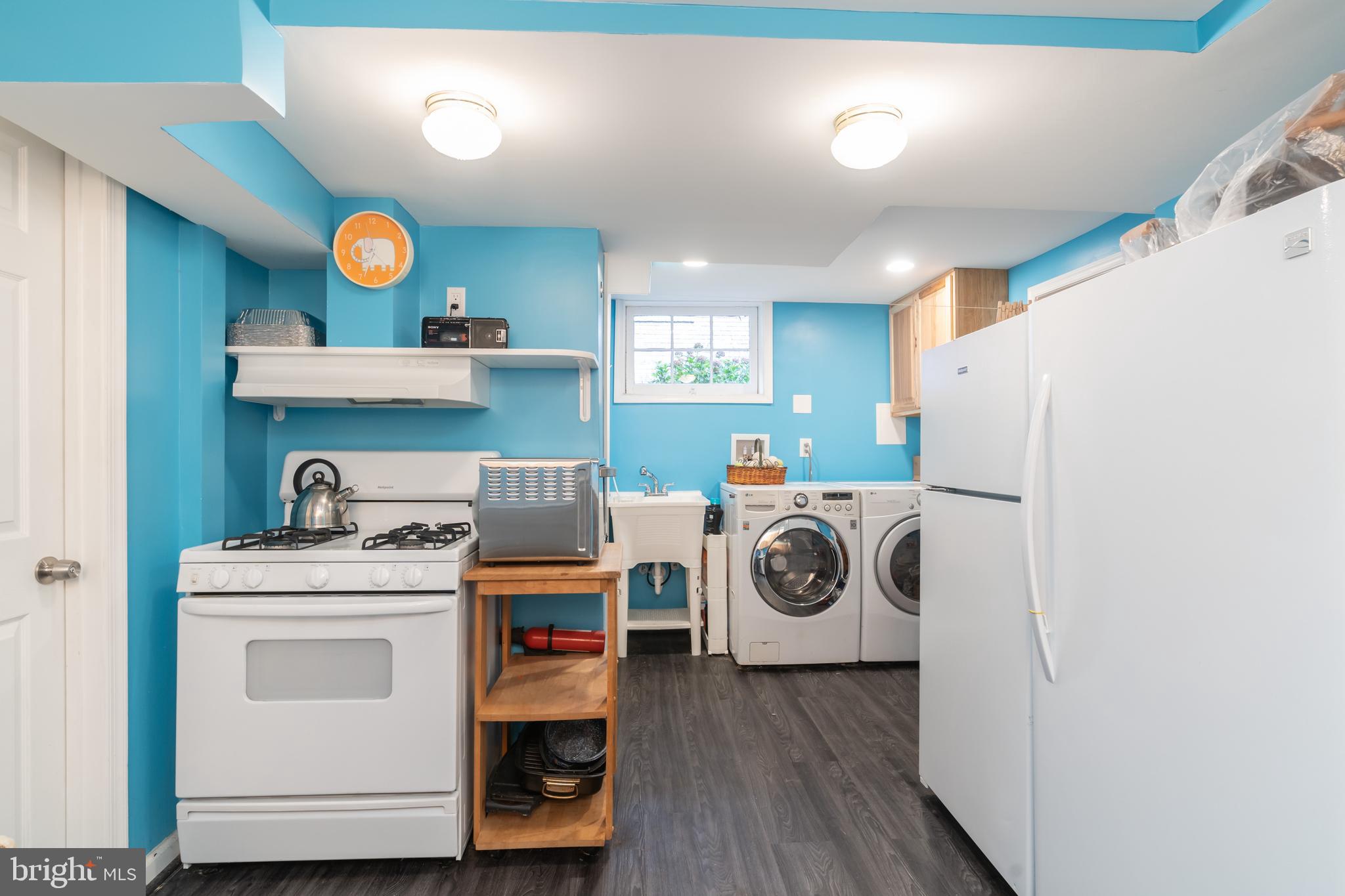 5016 Reno Road Northwest Washington, DC 20008 - Photo 28 of 38 Lower level kitchen and laundry area.