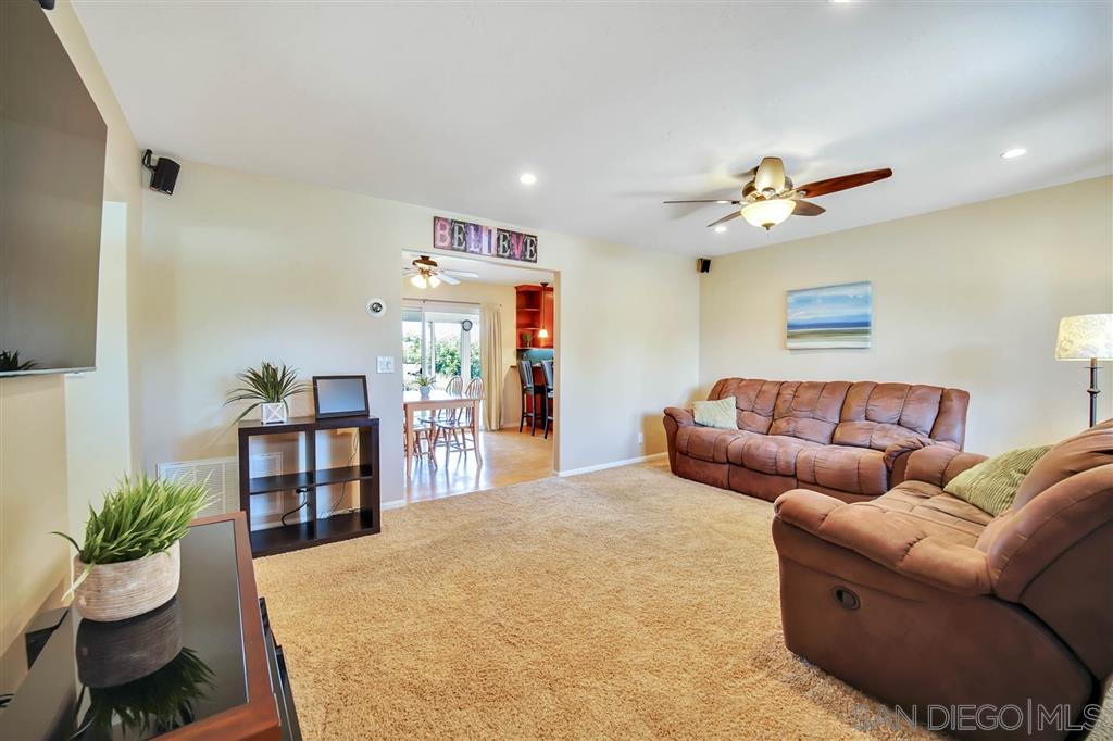 9713 Abbeyfield Road Santee, CA 92071 - Photo 8 of 25 Gallery Image 8