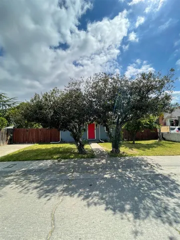 $399,999 | 3740 26th Avenue, Sacramento, CA 95820