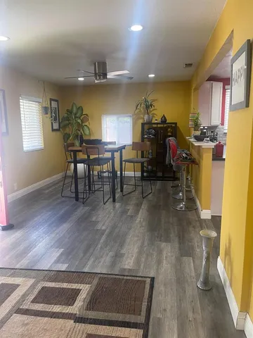 $399,999 | 3740 26th Avenue, Sacramento, CA 95820