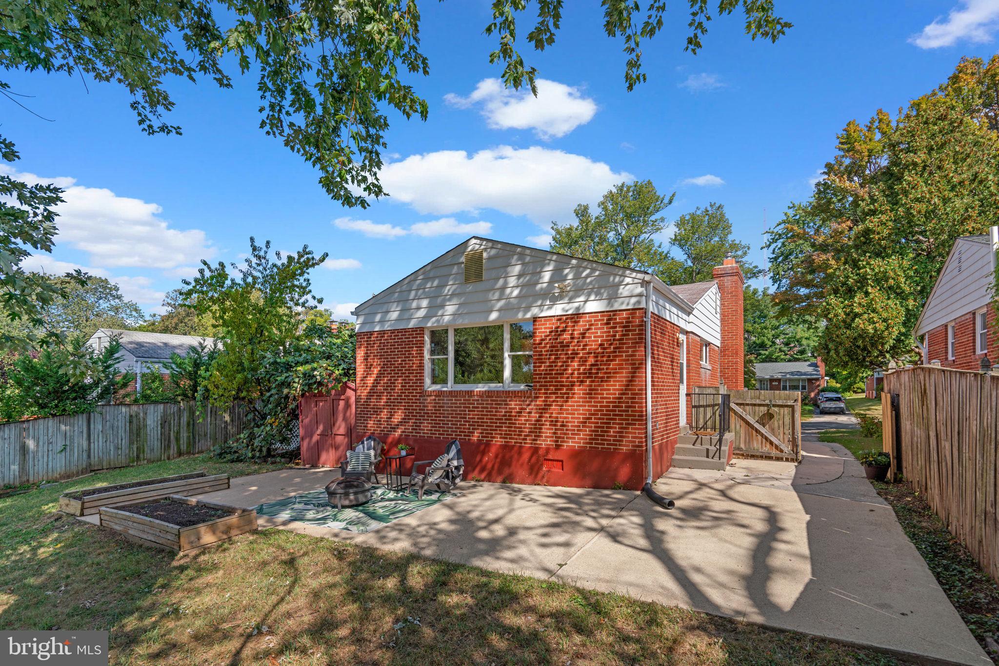 2104 Reedie Drive Silver Spring, MD 20902 - Photo 38 of 40