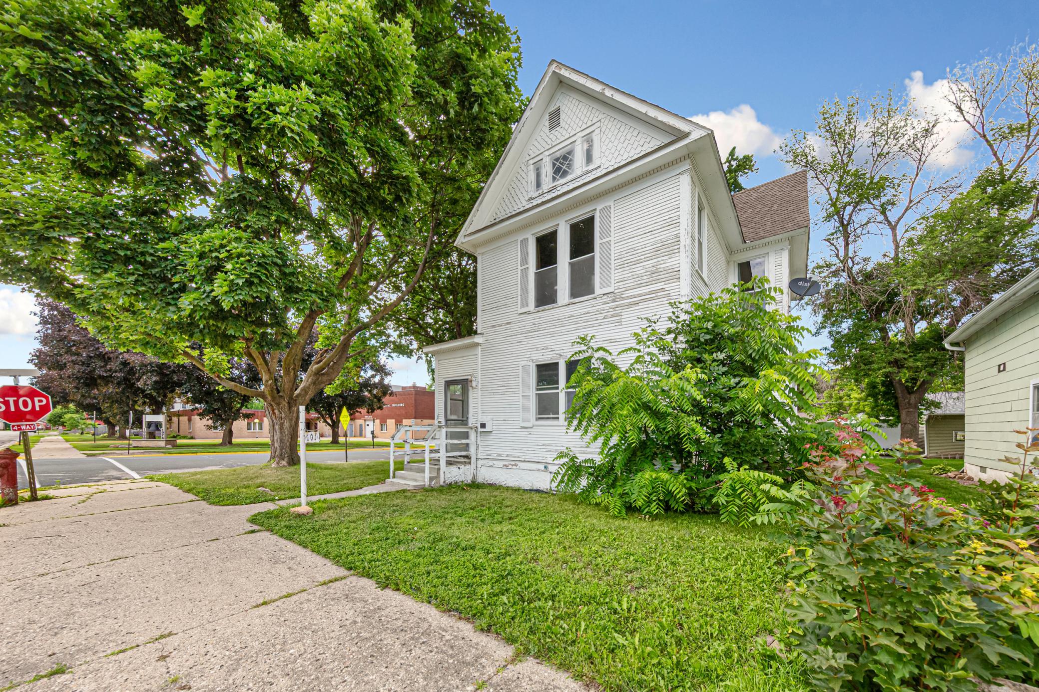 105 Ash Avenue Southwest Montgomery, MN 56069 - Photo 5 of 35