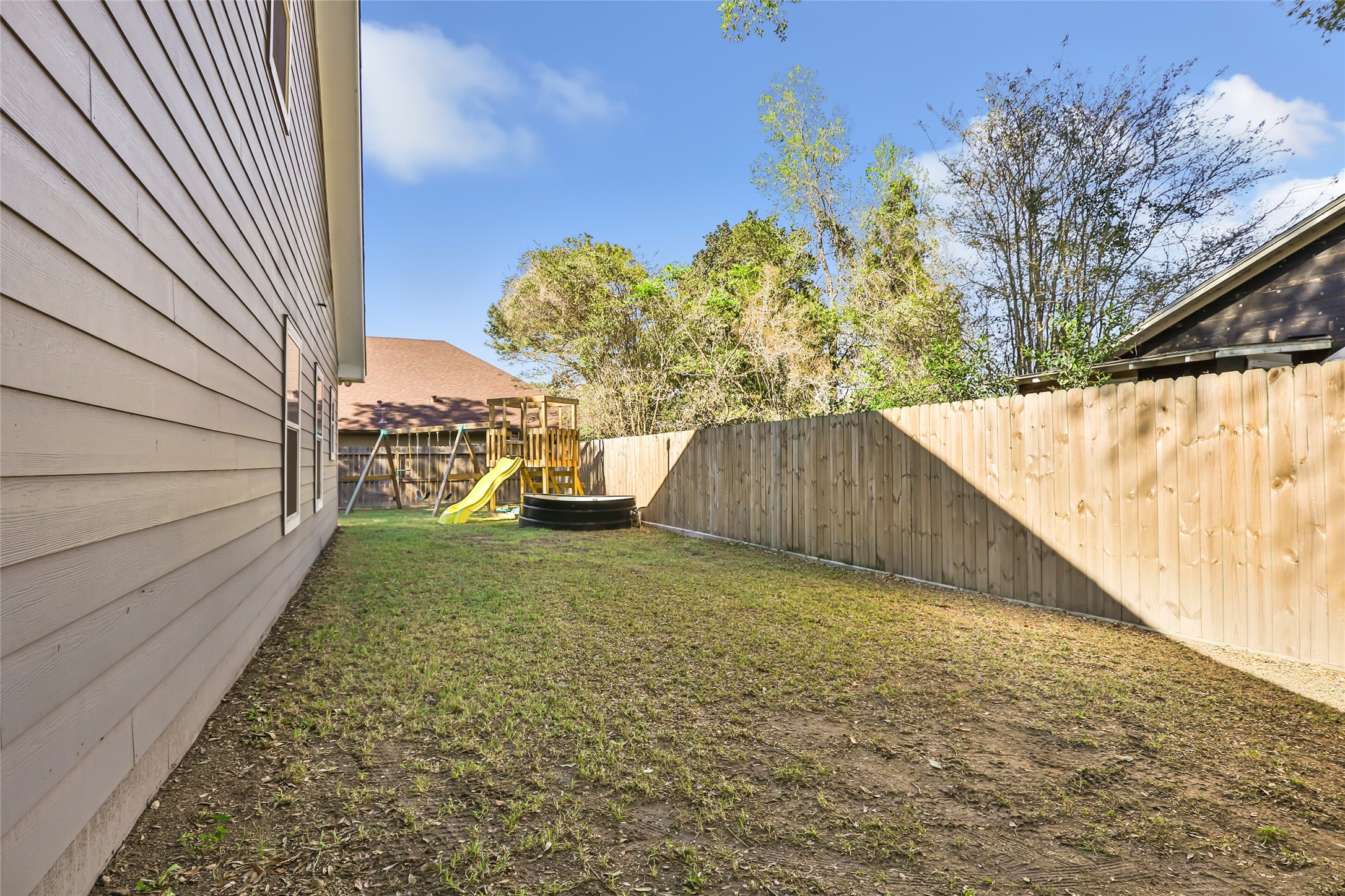 2201 Maple Street Liberty, TX 77575 - Photo 31 of 32 Gallery Image 31