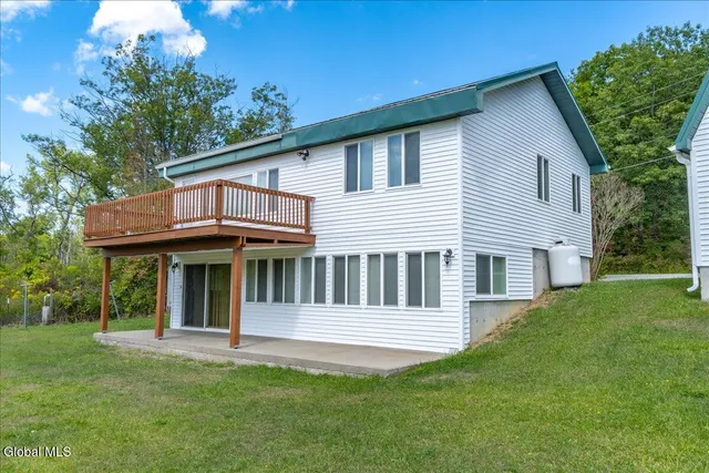 $395,000 | 24 East Shore Drive, Berne, NY 12059