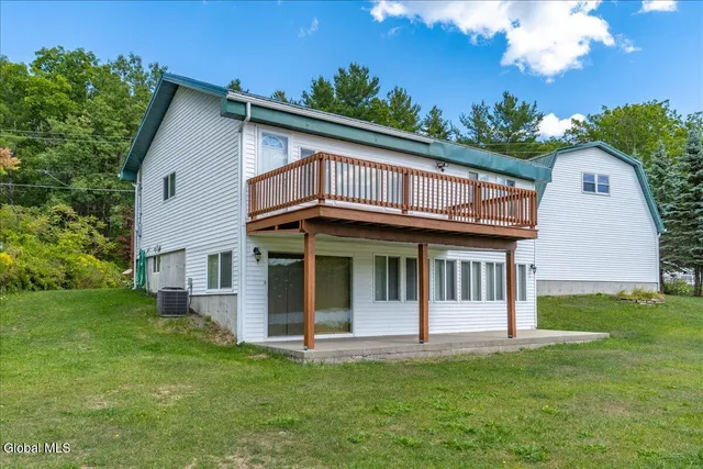 $395,000 | 24 East Shore Drive, Berne, NY 12059