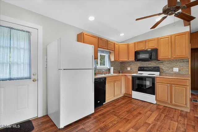 $395,000 | 24 East Shore Drive, Berne, NY 12059