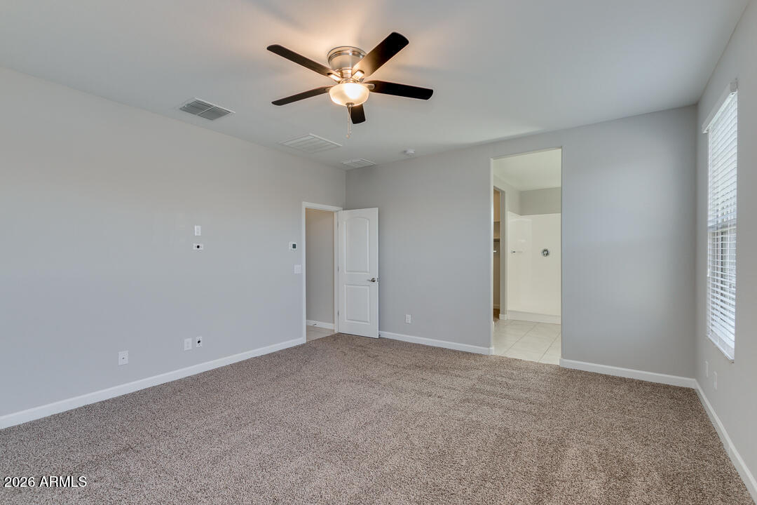 13634 West Briles Road Peoria, AZ 85383 - Photo 18 of 36 19-Briles