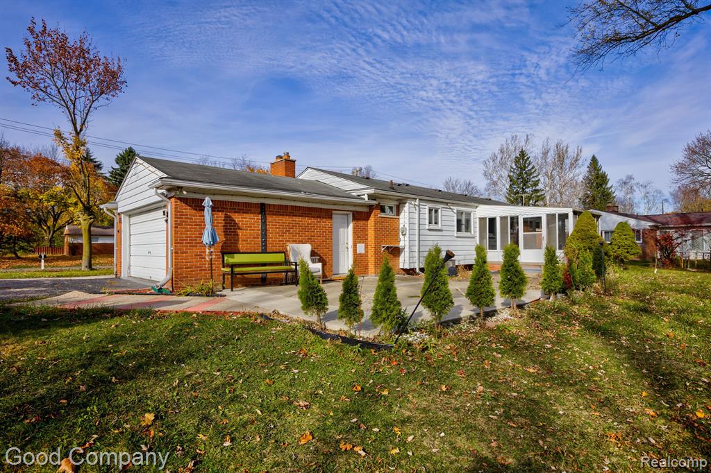 28356 Ridgebrook Road Farmington Hills, MI 48334 - Photo 42 of 44