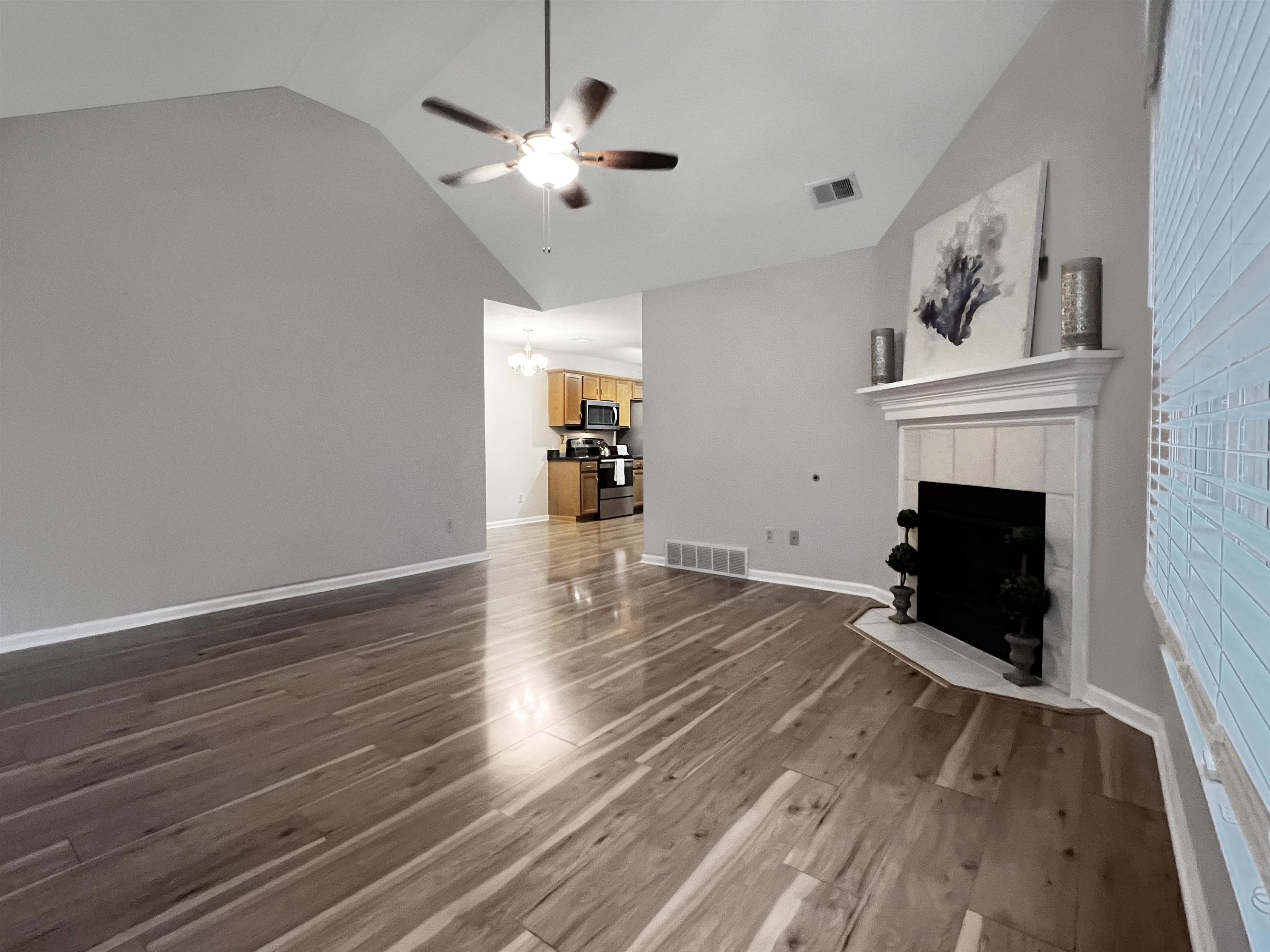 1154 South Collierville Arlington Road Collierville, TN 38017 - Photo 5 of 17 Gallery Image 5