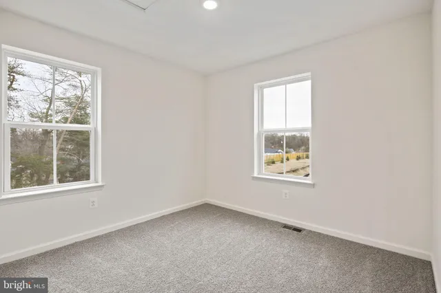 $3,200 | 8262 Longford Road, Glen Burnie, MD 21061