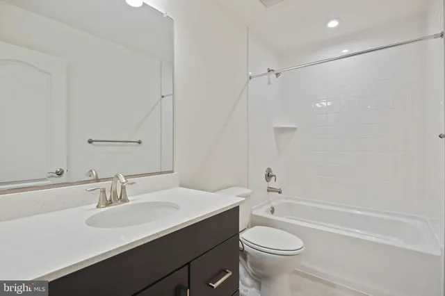 $3,200 | 8262 Longford Road, Glen Burnie, MD 21061