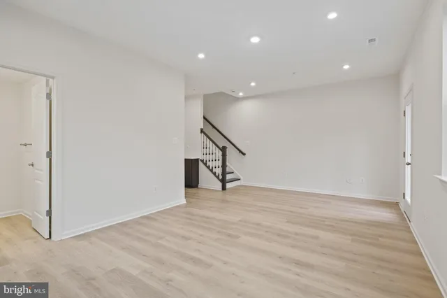 $3,200 | 8262 Longford Road, Glen Burnie, MD 21061