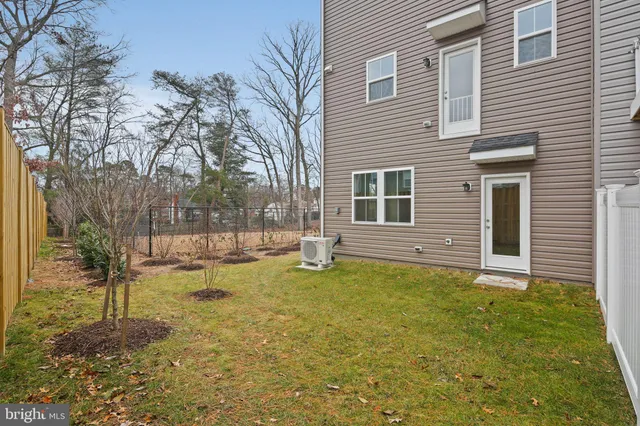 $3,200 | 8262 Longford Road, Glen Burnie, MD 21061