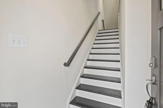 $3,200 | 8262 Longford Road, Glen Burnie, MD 21061