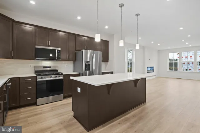 $3,200 | 8262 Longford Road, Glen Burnie, MD 21061