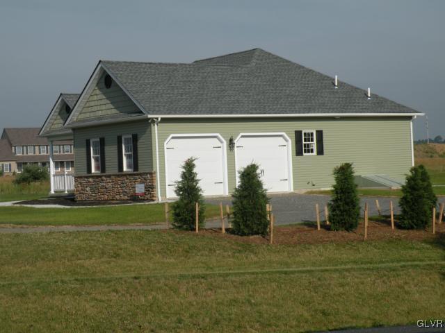 9489 Bachelor Road Kutztown, PA 19530 - Photo 3 of 20 Gallery Image 3