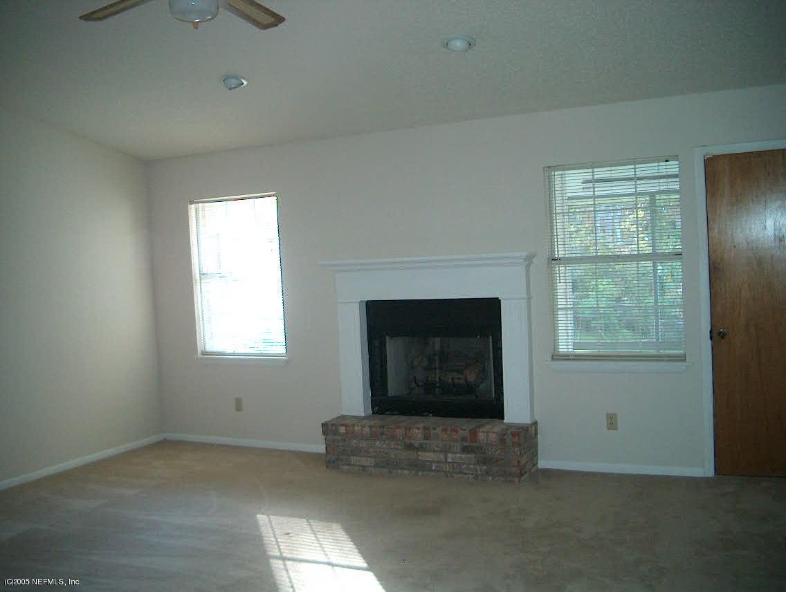1890 Buckridge Road Jacksonville, FL 32225 - Photo 4 of 8 Fireplace