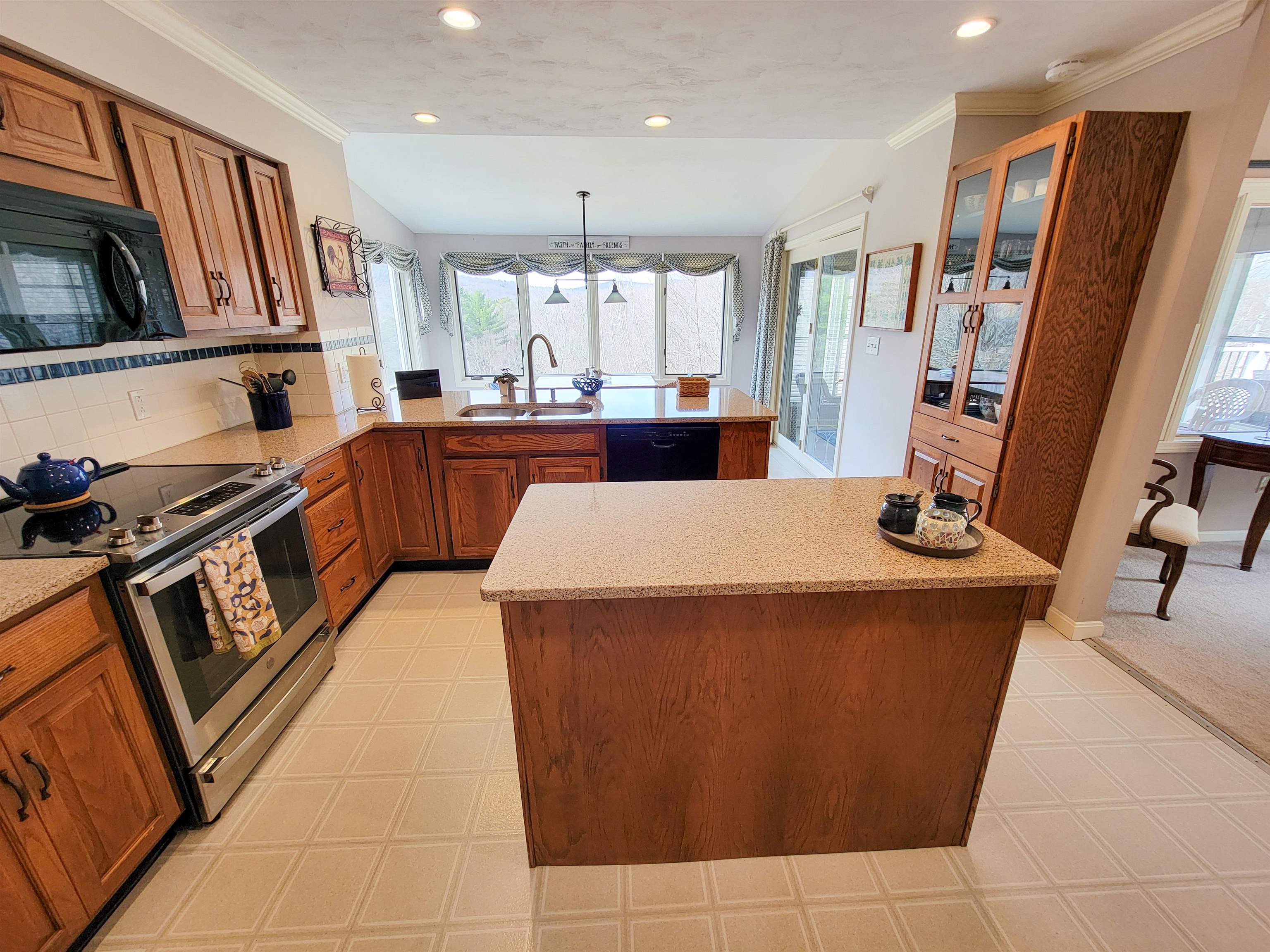 13 Fox Run Road Underhill, VT 05489 - Photo 11 of 55