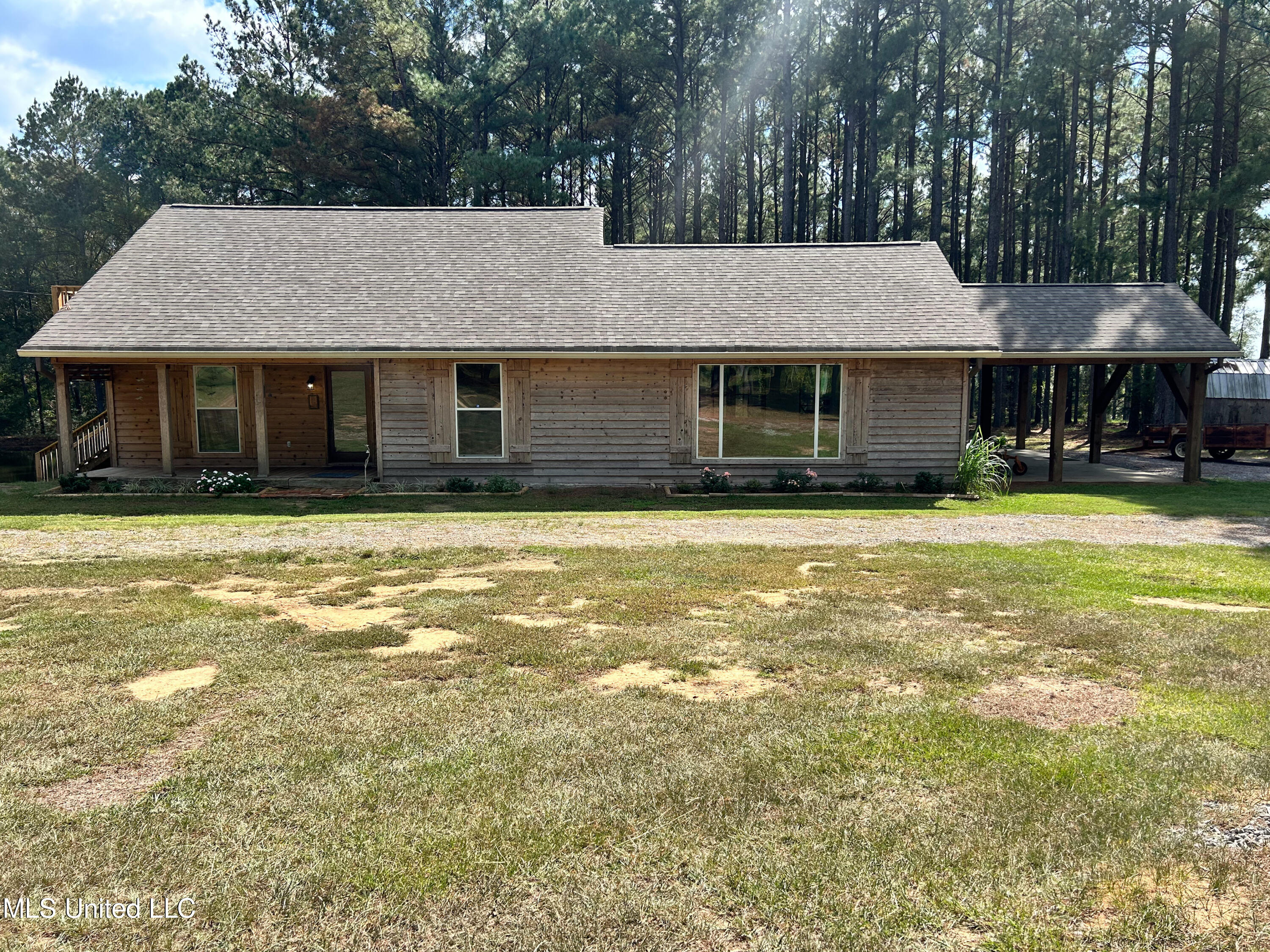 972 Athens Road Mendenhall, MS 39114 - Photo 1 of 62 IMG_9272