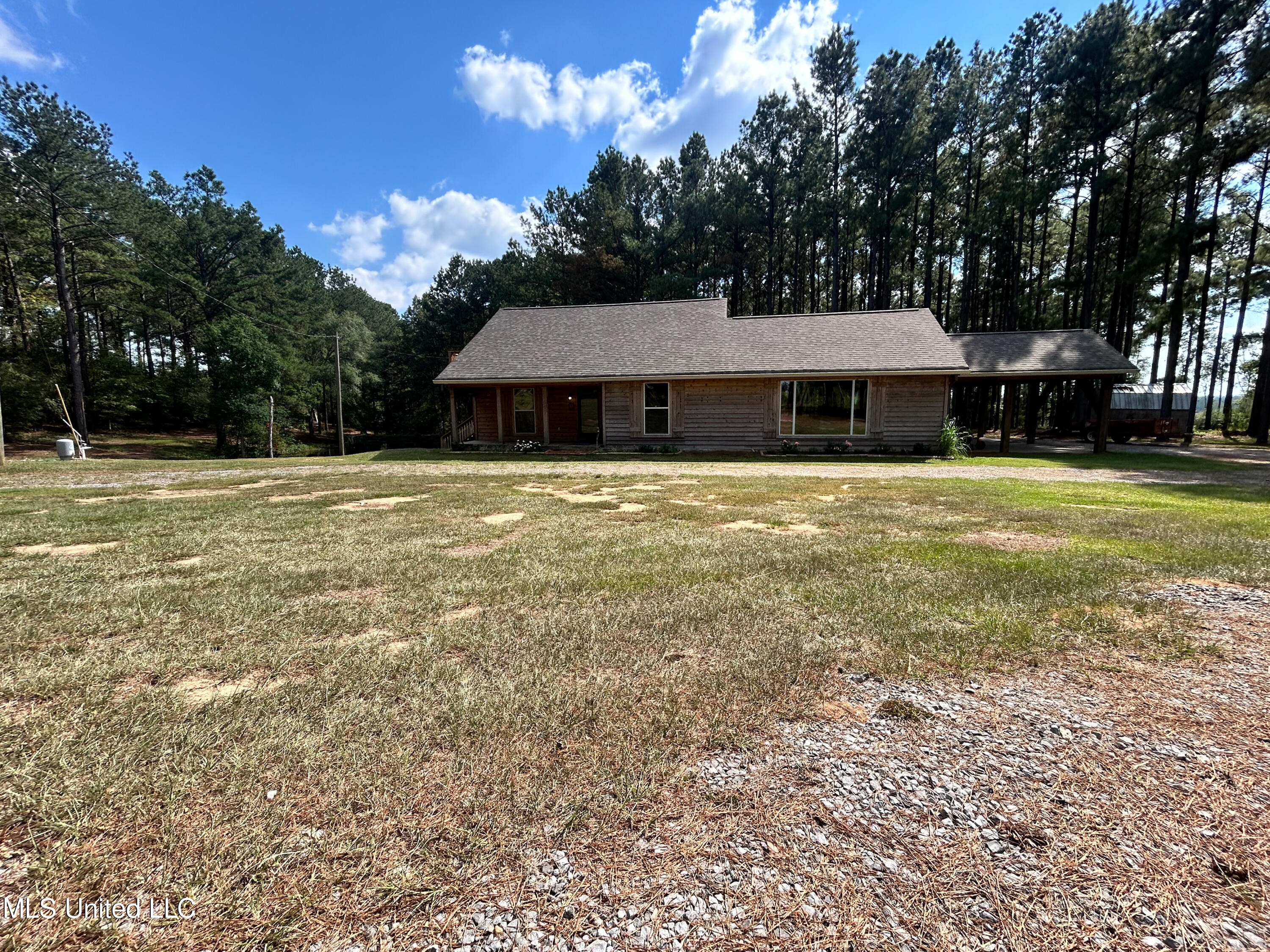 972 Athens Road Mendenhall, MS 39114 - Photo 7 of 62 IMG_9273