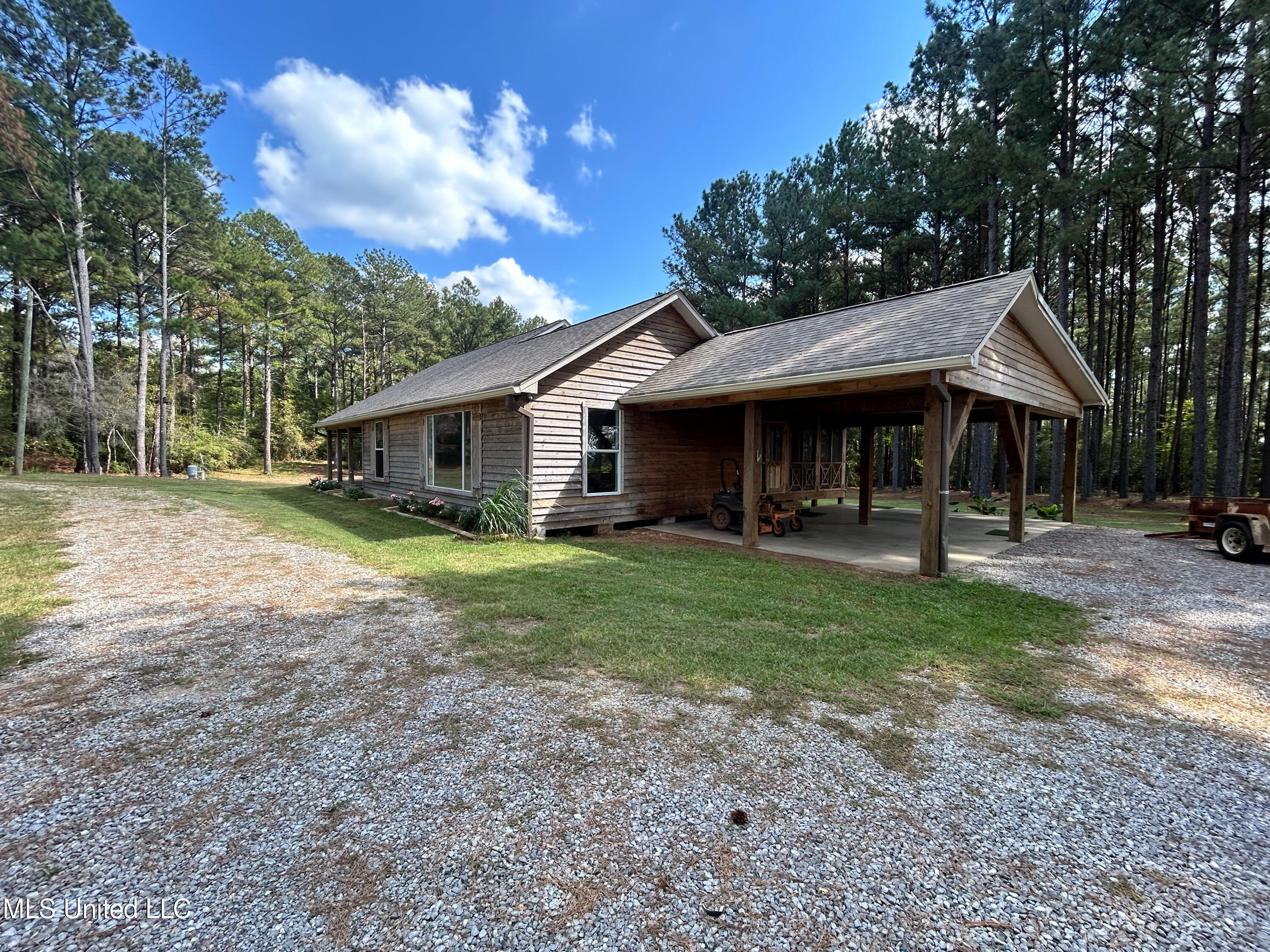 972 Athens Road Mendenhall, MS 39114 - Photo 8 of 62 IMG_9274