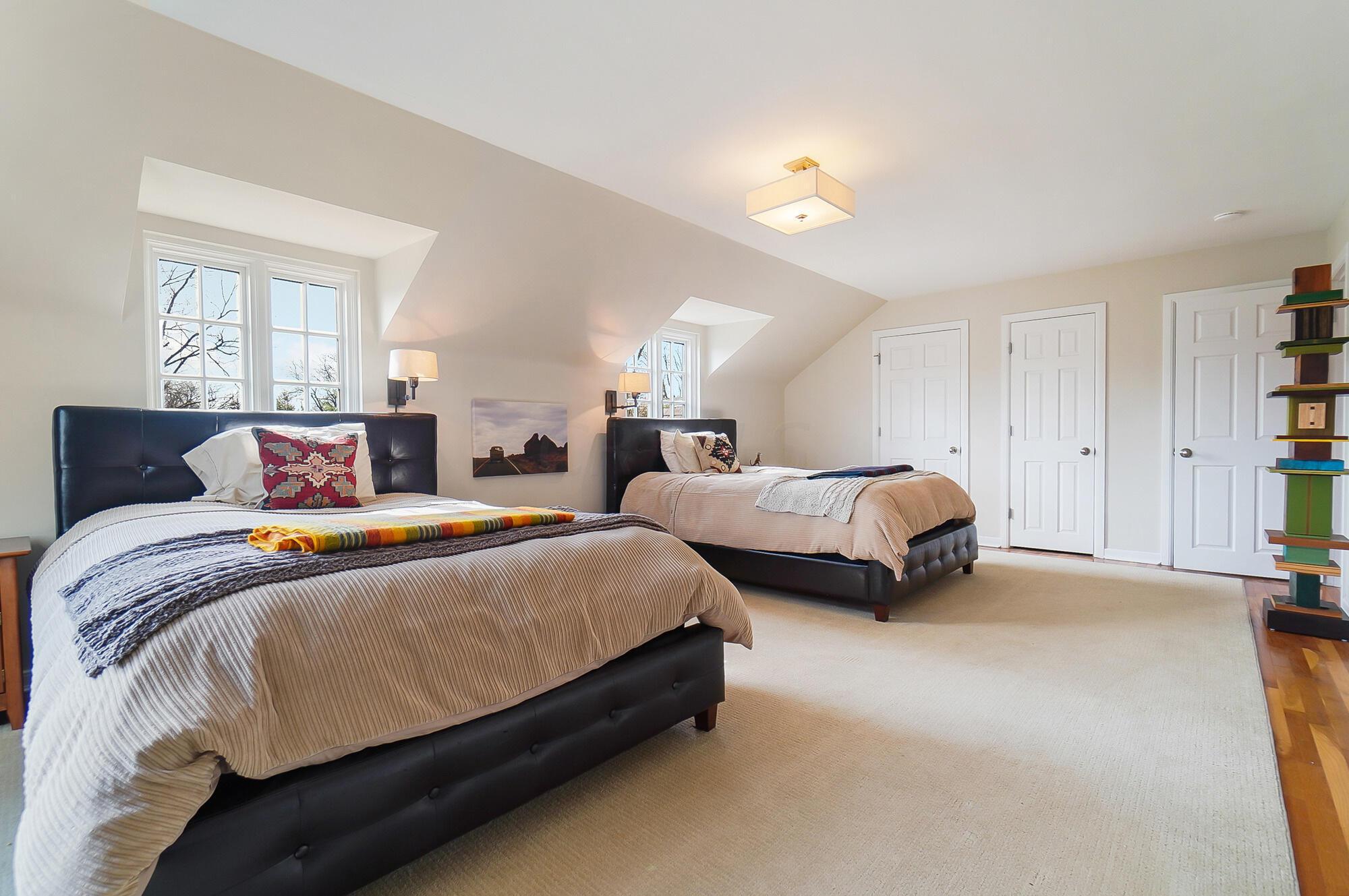 1742 Edgemont Road Upper Arlington, OH 43212 - Photo 45 of 70 065