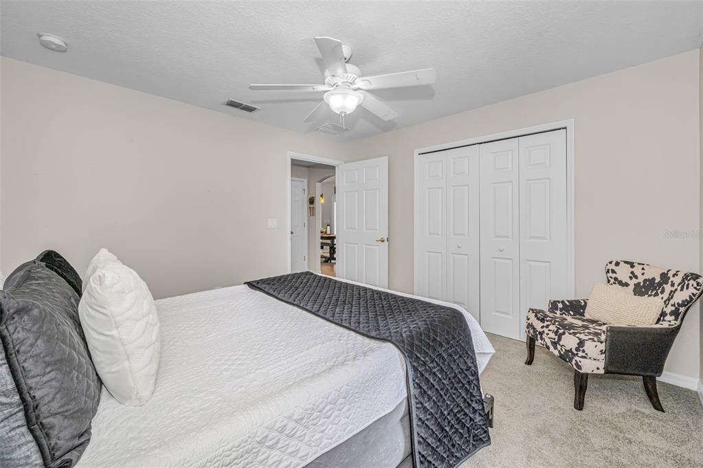 12123 Fulmar Road Weeki Wachee, FL 34614 - Photo 36 of 81
