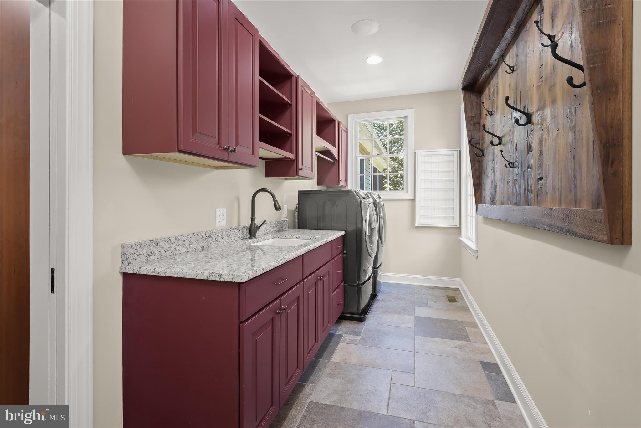 5524 Adams Ridge Road Clarksville, MD 21029 - Photo 37 of 87 Entry level laundry room