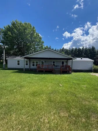 $186,000 | 760 170th Avenue, Morley, MI 49336