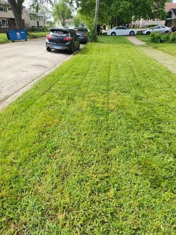 $5,000 | 859 North Evergreen Avenue, Kankakee, IL 60901