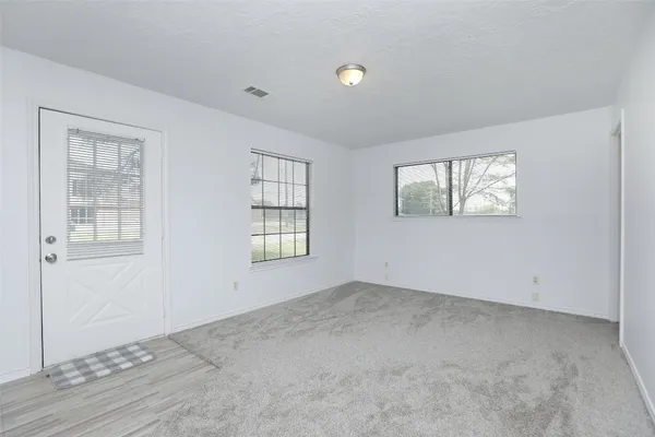 $2,600 | 18419 Buddy Riley Boulevard, Magnolia, TX 77354