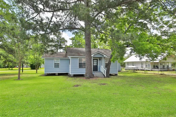 $2,600 | 18419 Buddy Riley Boulevard, Magnolia, TX 77354