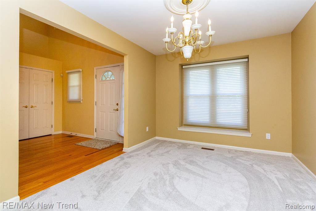 43159 Sandstone Drive Novi, MI 48377 - Photo 17 of 44
