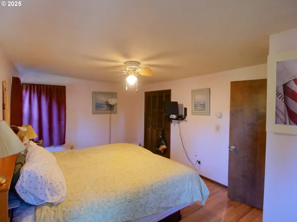 $599,900 | 1801 Southeast 176th Avenue, Portland, OR 97233