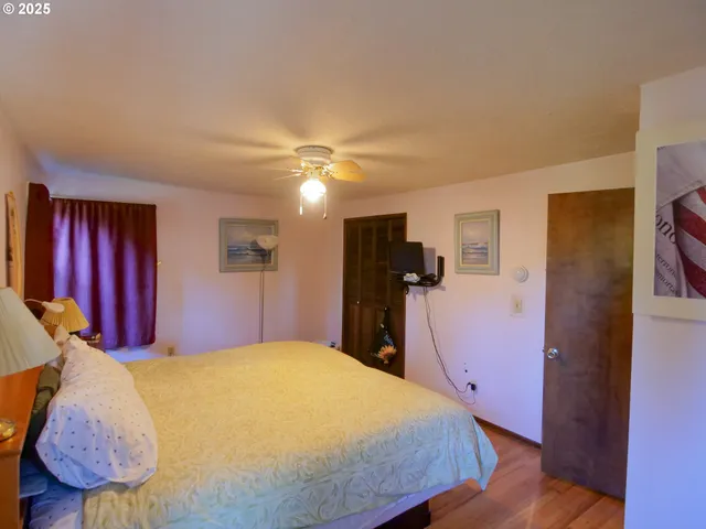 $599,900 | 1801 Southeast 176th Avenue, Portland, OR 97233