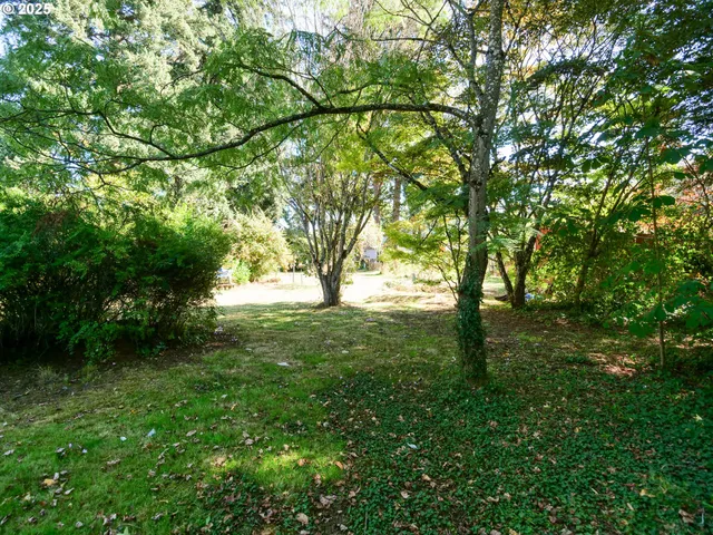 $599,900 | 1801 Southeast 176th Avenue, Portland, OR 97233