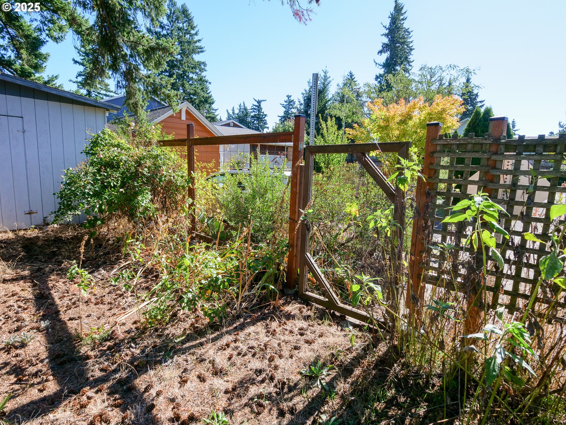 1801 Southeast 176th Avenue Portland, OR 97233 - Photo 35 of 39