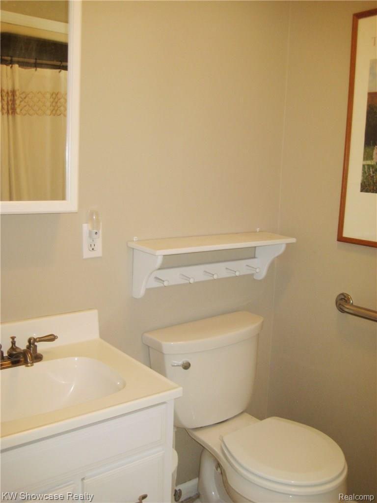 7083 Big Trail Road Holly, MI 48442 - Photo 20 of 22 7.JPG