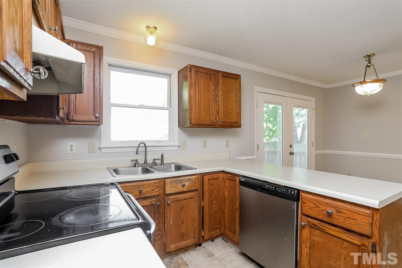 2808 Jonesbury Way Raleigh, NC 27604 - Photo 8 of 25