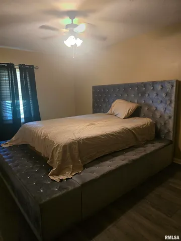 $121,300 | 419 North 21st Street, Herrin, IL 62948