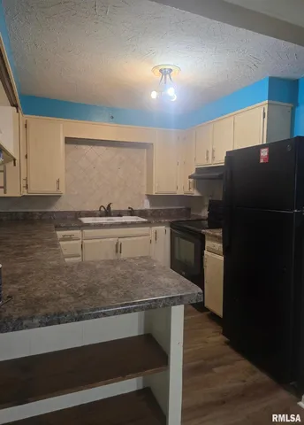 $121,300 | 419 North 21st Street, Herrin, IL 62948