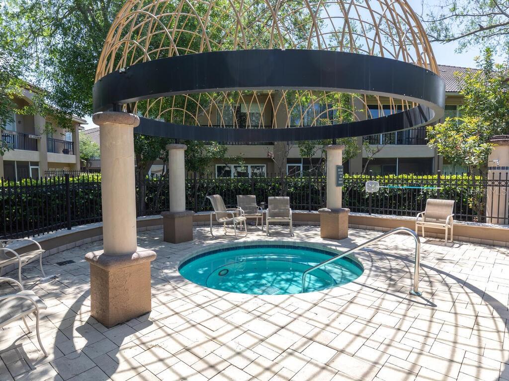 845 Normandy Trace Road Tampa, FL 33602 - Photo 17 of 53