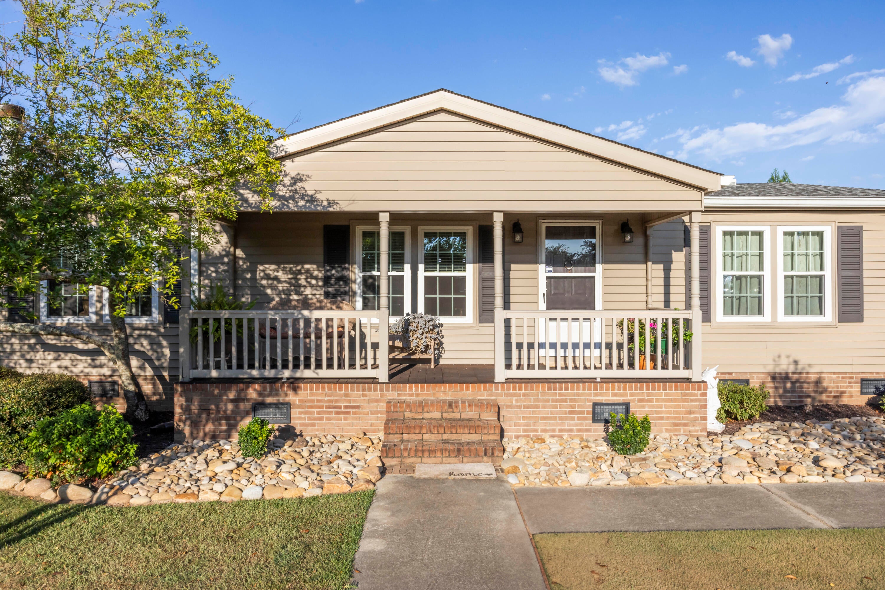 269 Holmes Pond Road Johnston, SC 29832 - Photo 1 of 51 Gallery Image 1